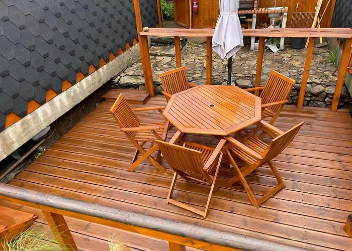 The Tiny Black Bird * Fajã da Ovelha