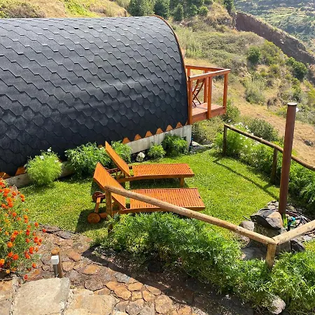 The Tiny Black Bird Campsite *