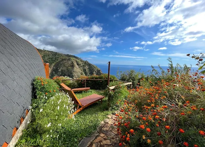 Campeggio The Tiny Black Bird Fajã da Ovelha